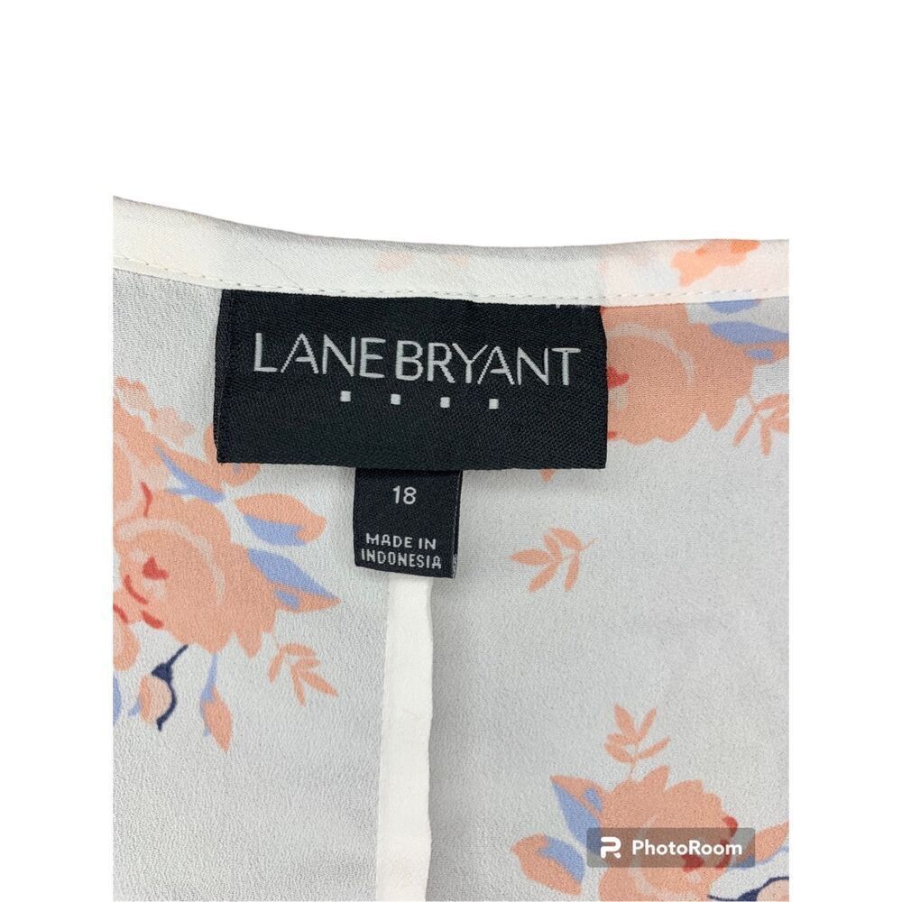 Lane Bryant Split Neck Bell Sleeve Floral Tunic - Picture 4 of 8